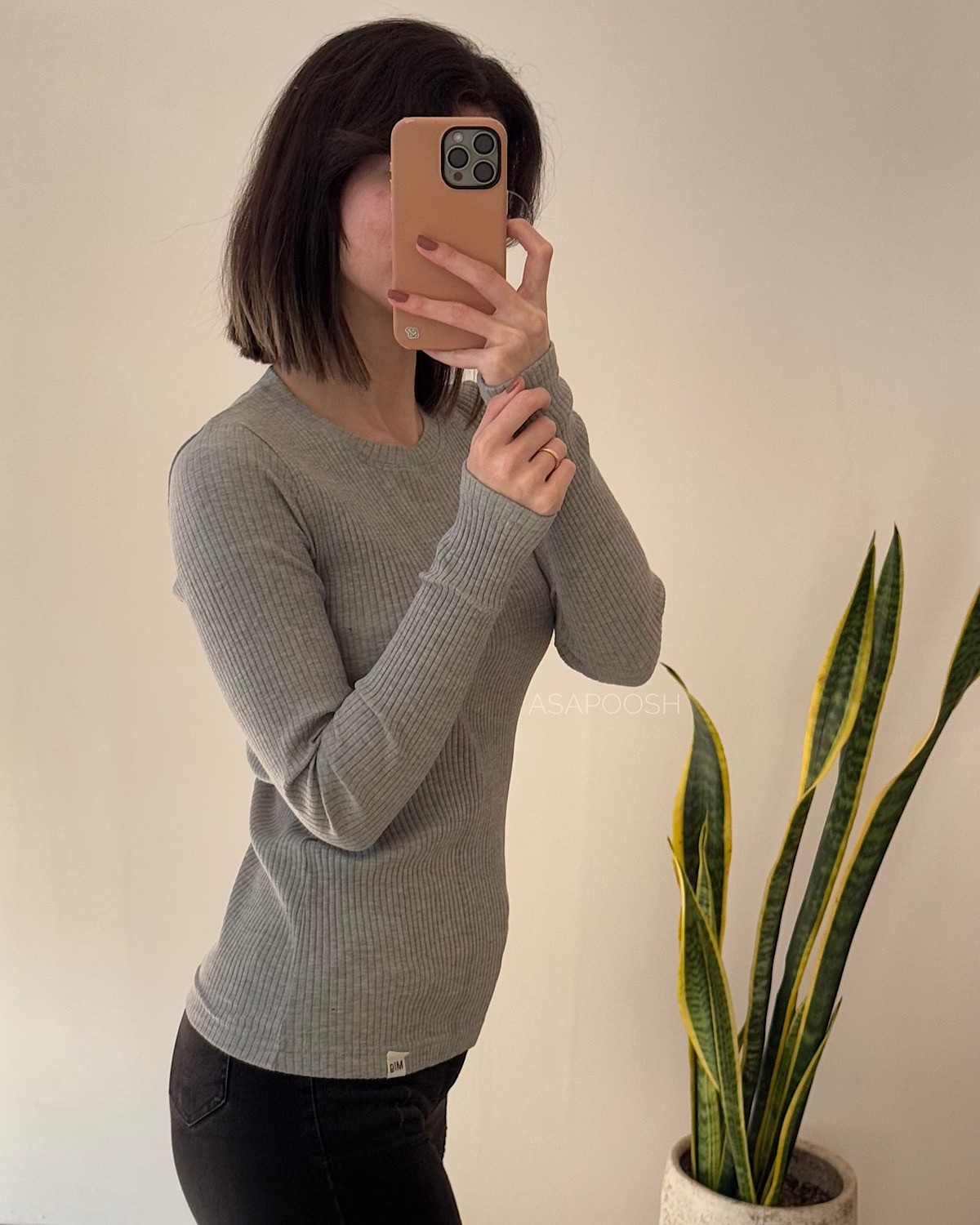 بلوز-کبریتی-یقه-گرد